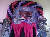 Decoração de festa infantil - Monster High